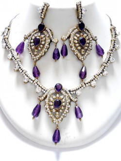 Victorian-Jewelry-Set-1840VN391